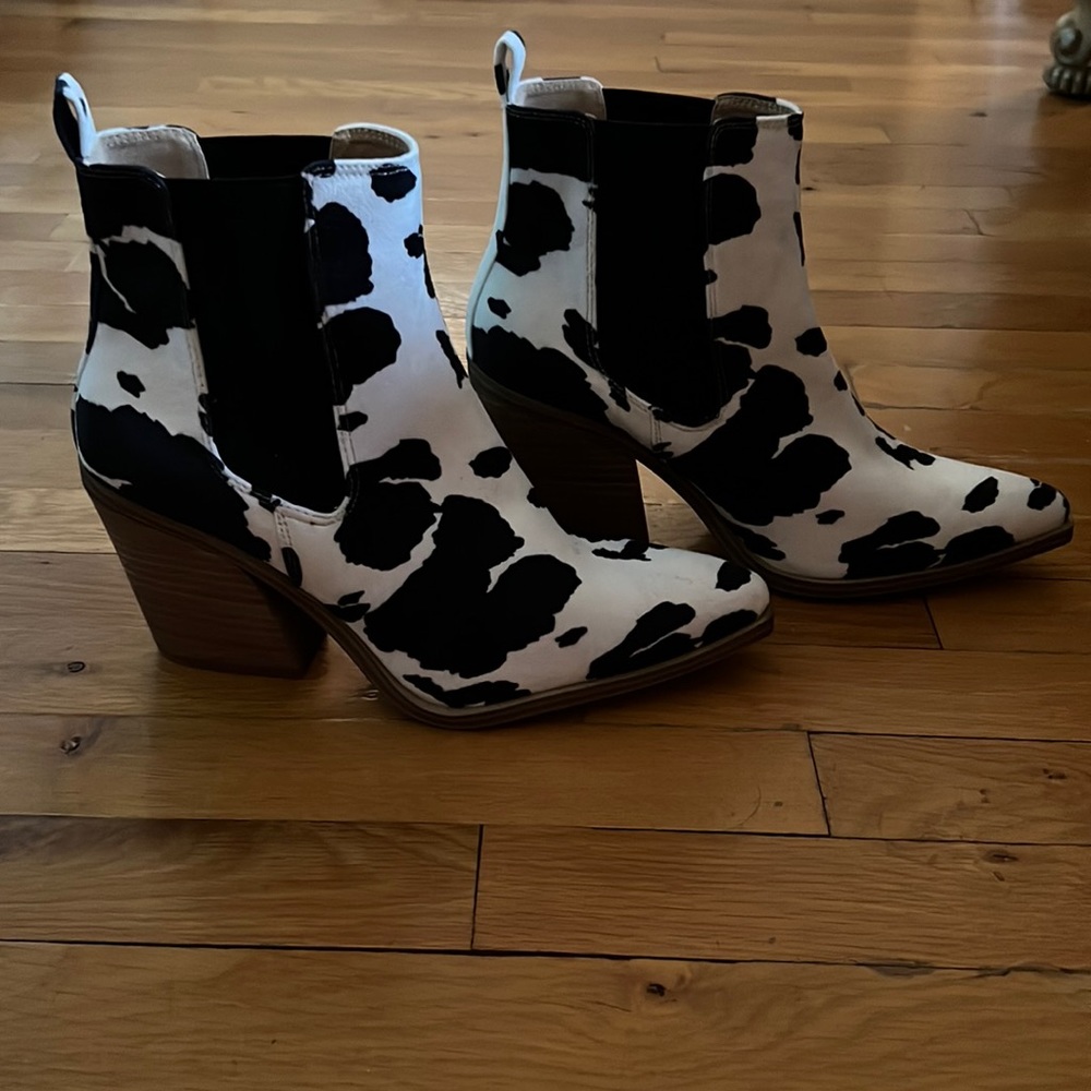 Never worn cow print boots